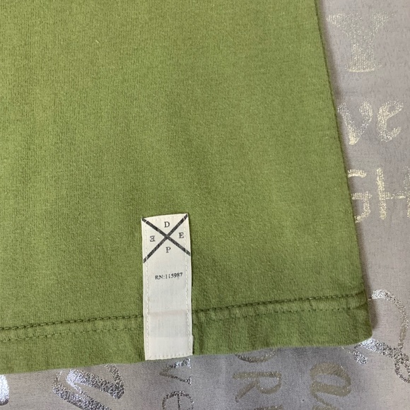 10.Deep Tank Top - Picture 4 of 8